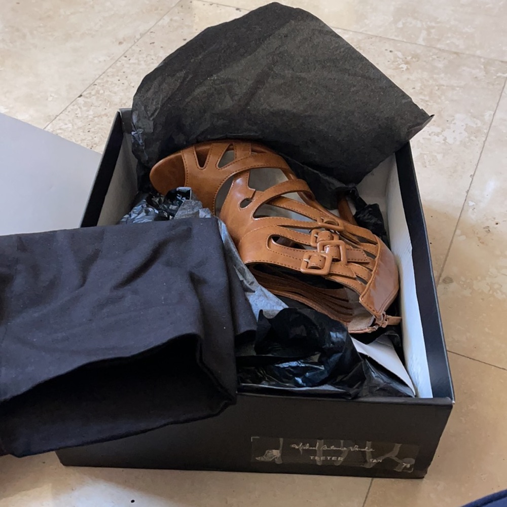 Michael Antonio Platform Heels 7.5 Nib - image 3